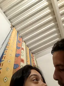 littlemelii online show from July 7, 2026, 1:52 am