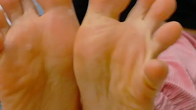 goddessagatha online show from April 27, 2026, 8:34 am