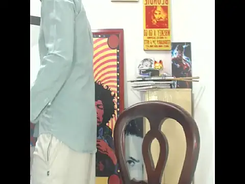 Snapshot of MikeRiverx chatting on January 8, 2026, 3:45 am MikeRiverx online show from January 8, 2026, 3:45 am