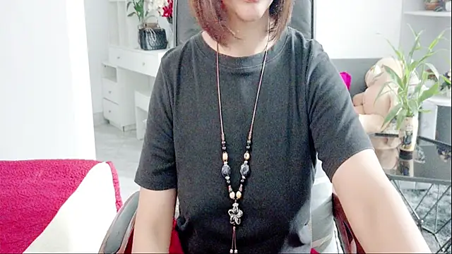 Snapshot of Miu-Le chatting on July 27, 2026, 8:49 pm Miu-Le online show from July 27, 2026, 8:49 pm