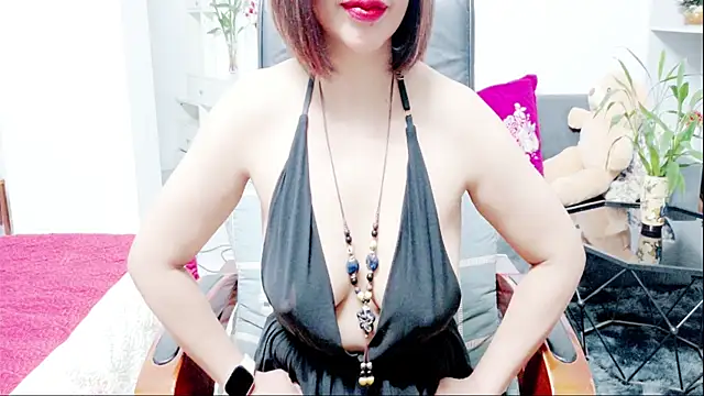 Snapshot of Miu-Le chatting on July 13, 2026, 8:41 pm Miu-Le online show from July 13, 2026, 8:41 pm
