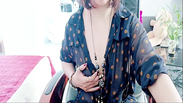 Snapshot of Miu-Le chatting on July 17, 2026, 8:11 am Miu-Le online show from July 17, 2026, 8:11 am