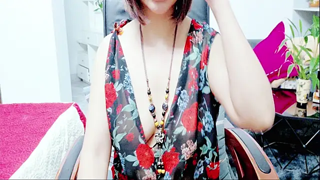 Snapshot of Miu-Le chatting on July 8, 2026, 9:32 am Miu-Le online show from July 8, 2026, 9:32 am