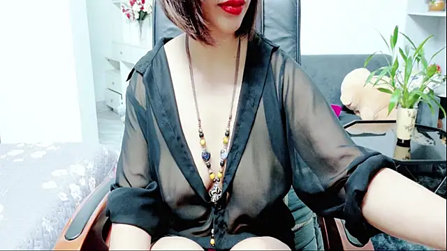 Snapshot of Miu-Le chatting on July 1, 2026, 7:25 pm Miu-Le online show from July 1, 2026, 7:25 pm