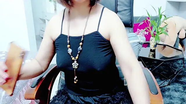 Snapshot of Miu-Le chatting on June 29, 2026, 10:59 am Miu-Le online show from June 29, 2026, 10:59 am