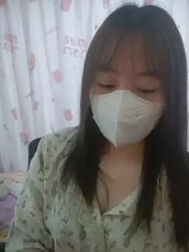 Kajisu 26 online show from April 27, 2026, 1:14 am
