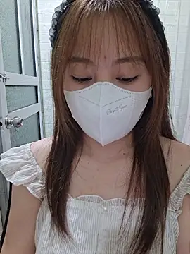 Kajisu 26 online show from July 9, 2026, 1:28 am