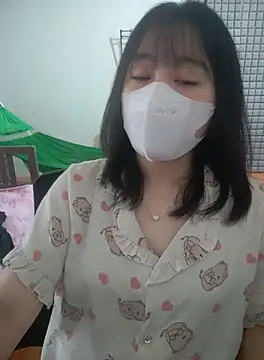 Kajisu 26 online show from October 17, 2025, 12:58 am