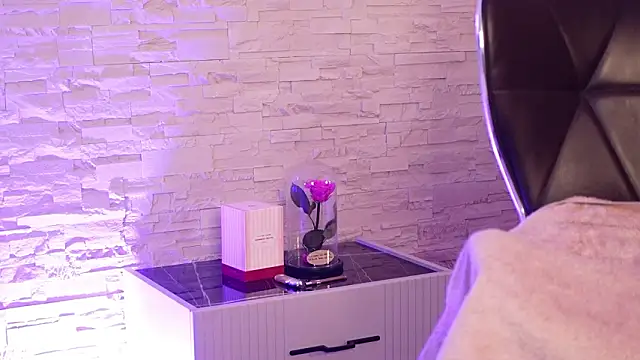 ClaraHazel online show from March 16, 2026, 3:47 am