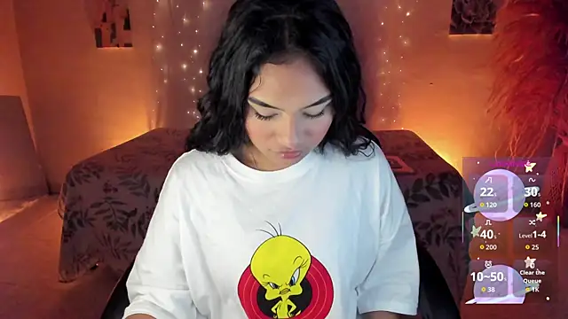 Snapshot of Riana_Kean chatting on January 14, 2026, 2:37 am Riana Kean online show from January 14, 2026, 2:37 am