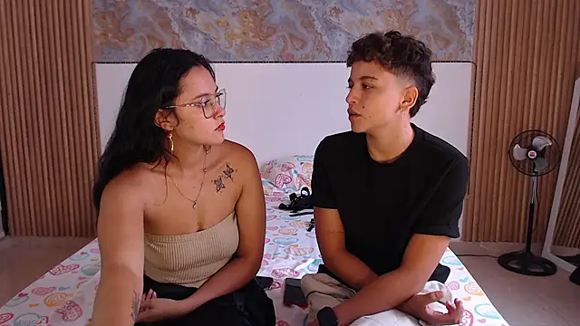 01antoniafranco online show from October 9, 2025, 1:55 pm