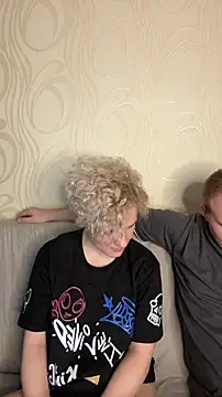 MrMrsRight online show from March 12, 2025, 7:04 pm