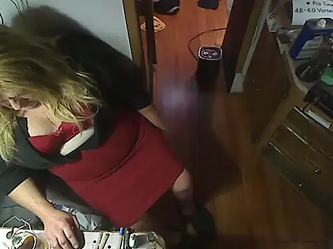 jessicalove99 online show from November 11, 2025, 7:52 pm