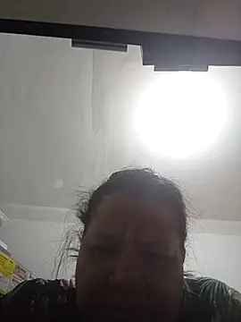 Shanttal0272 online show from December 22, 2025, 7:36 pm