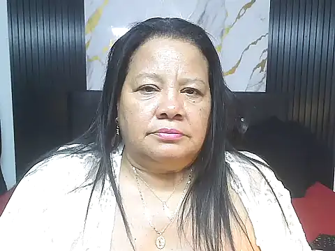 Snapshot of Shanttal0272 chatting on June 21, 2026, 1:22 am Shanttal0272 online show from June 21, 2026, 1:22 am