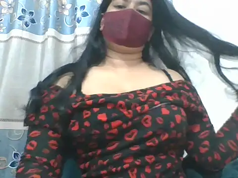 A-sweetgirl online show from January 5, 2026, 5:27 pm