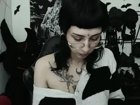 n0sferatus   online show from March 13, 2026, 2:49 am