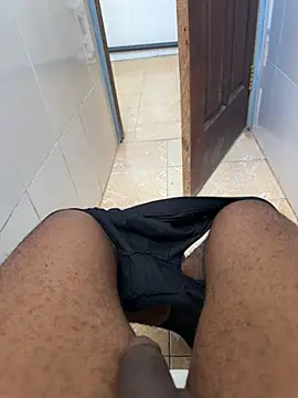 Black-mamba-madingo online show from December 2, 2025, 11:12 am