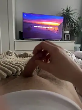 Nemadokmeg1111 online show from February 11, 2026, 7:41 am