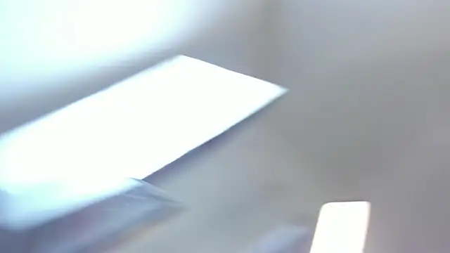 chaymae nah  online show from March 7, 2025, 11:05 pm