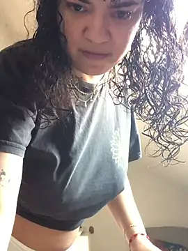 rafamarianoofc online show from February 23, 2025, 3:08 pm