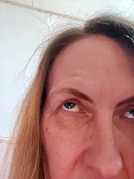 Evelina cute online show from May 8, 2026, 7:12 am