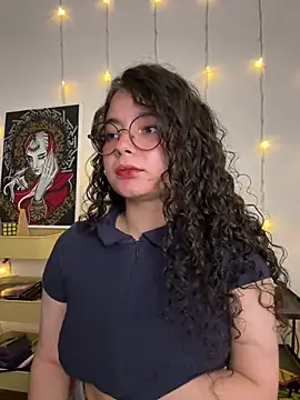 Antoniart  online show from March 18, 2025, 3:45 am