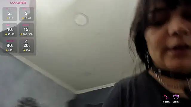 AmberGreyy  online show from September 24, 2025, 5:19 pm