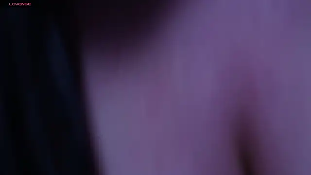 AmberGreyy  online show from May 30, 2026, 6:57 pm