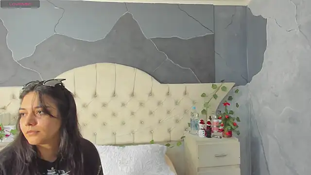 AmberGreyy  online show from December 19, 2025, 5:26 pm