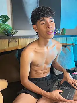 andrewortix online show from April 10, 2026, 5:58 am