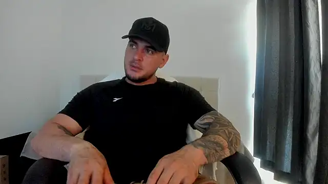 Teilor Creed online show from October 20, 2025, 7:03 pm