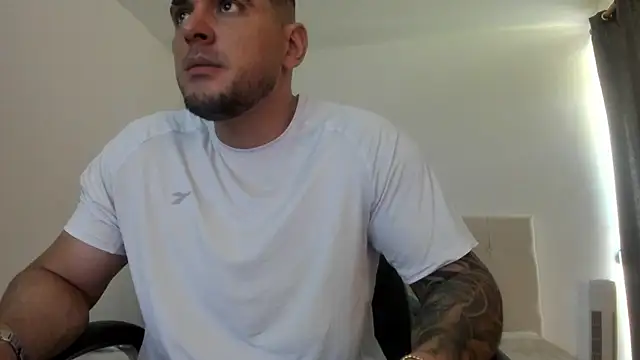 Teilor Creed online show from September 20, 2025, 7:41 pm