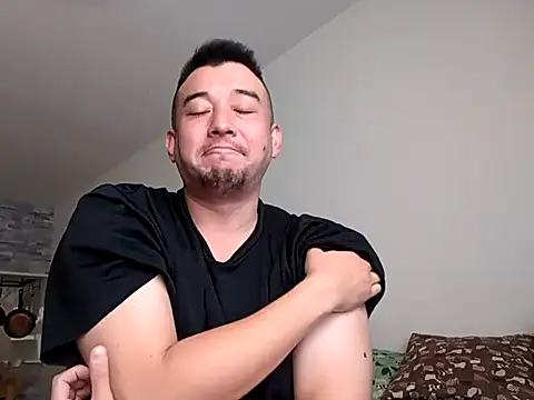 KOUHEY2023 online show from November 30, 2025, 12:55 am