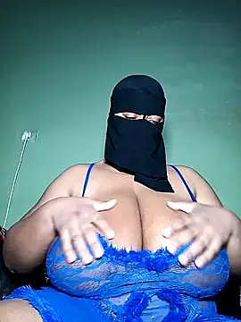 Snapshot of Loly_mor chatting on January 21, 2025, 9:13 am Loly mor online show from January 21, 2025, 9:13 am