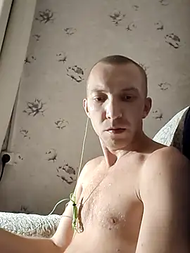 MityaXLoves online show from June 9, 2026, 7:26 pm