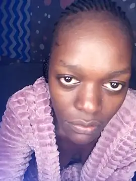 VANESAAMBER23 online show from March 20, 2025, 8:40 pm