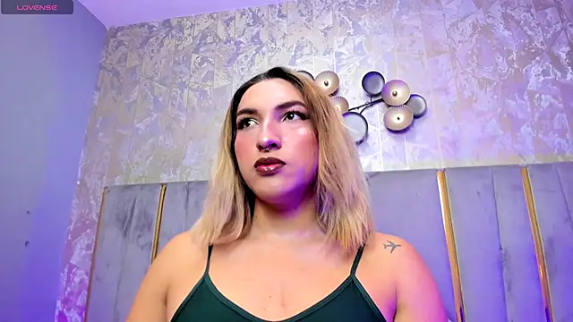 TomLondon  online show from November 27, 2025, 5:13 pm