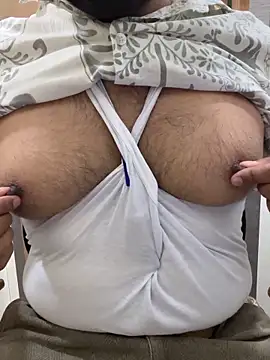 Snapshot of dick69lil chatting on June 18, 2026, 6:12 am dick69lil online show from June 18, 2026, 6:12 am