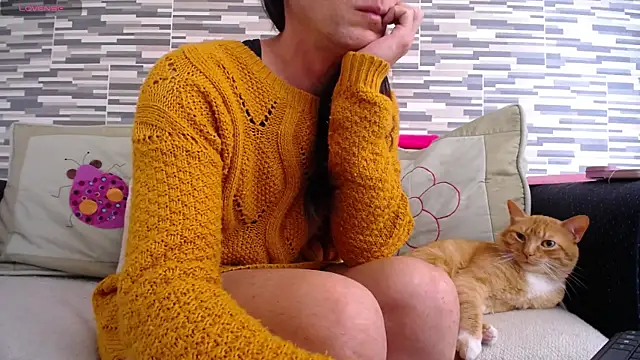 VioletaGomezCo online show from July 8, 2026, 2:18 pm