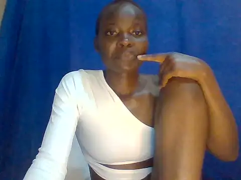 sweet love00 online show from July 12, 2026, 10:49 am
