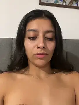 Snapshot of BrittanyDiaz chatting on March 5, 2026, 7:05 am BrittanyDiaz online show from March 5, 2026, 7:05 am