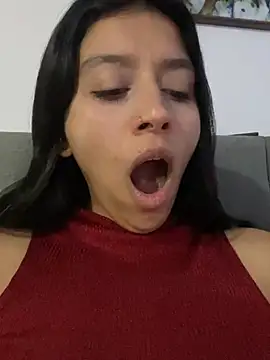 BrittanyDiaz online show from July 28, 2026, 7:37 pm