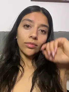 BrittanyDiaz online show from August 6, 2026, 3:12 am