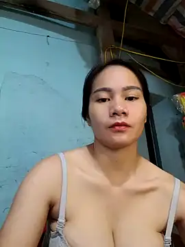 Snapshot of Nice_16 chatting on July 2, 2026, 3:23 am Nice 16 online show from July 2, 2026, 3:23 am