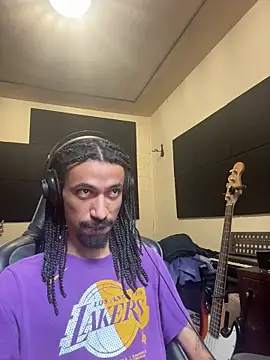 Snapshot of hotcamboy420 chatting on January 11, 2026, 8:05 pm hotcamboy420 online show from January 11, 2026, 8:05 pm