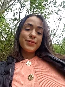 LydiaMaus96 online show from May 10, 2026, 12:42 pm