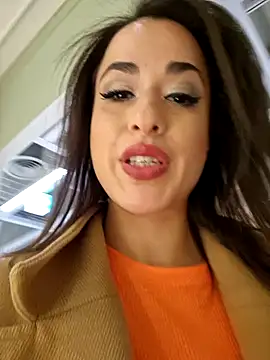 LydiaMaus96 online show from January 14, 2025, 1:28 pm