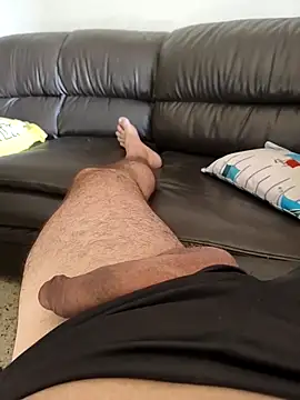 italovene online show from February 8, 2026, 8:39 pm