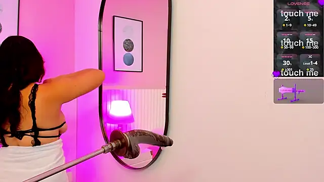 Anniee boobs online show from December 18, 2025, 4:17 am